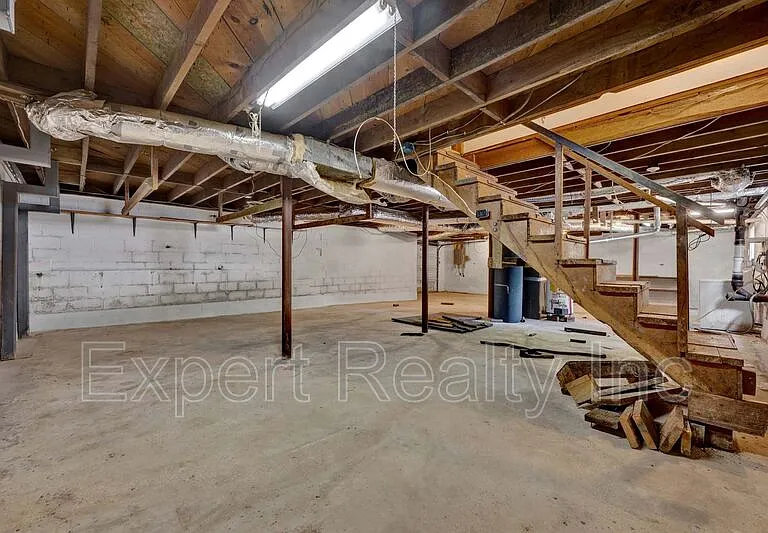 2249 4th Place Cir NE — Photo 25