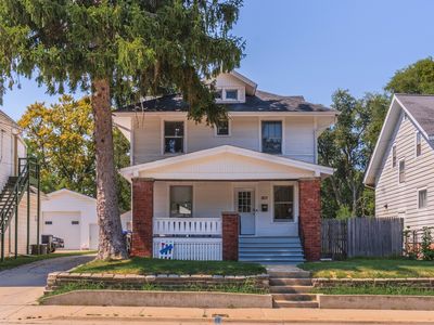 807 S Morris Ave, Bloomington, IL, 61701