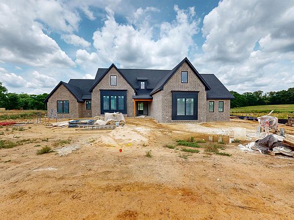 4th image of 518 Artesian Meadows Dr