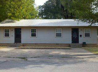 423 E Benton St, Siloam Springs, AR 72761