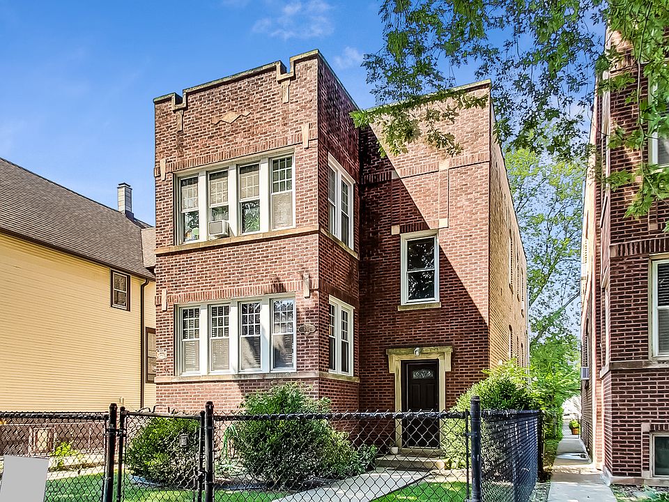 1st image of 5702 N Hermitage Ave #2