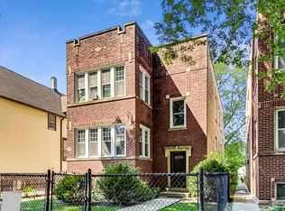 5702 N Hermitage Ave #2, Chicago, IL 60660