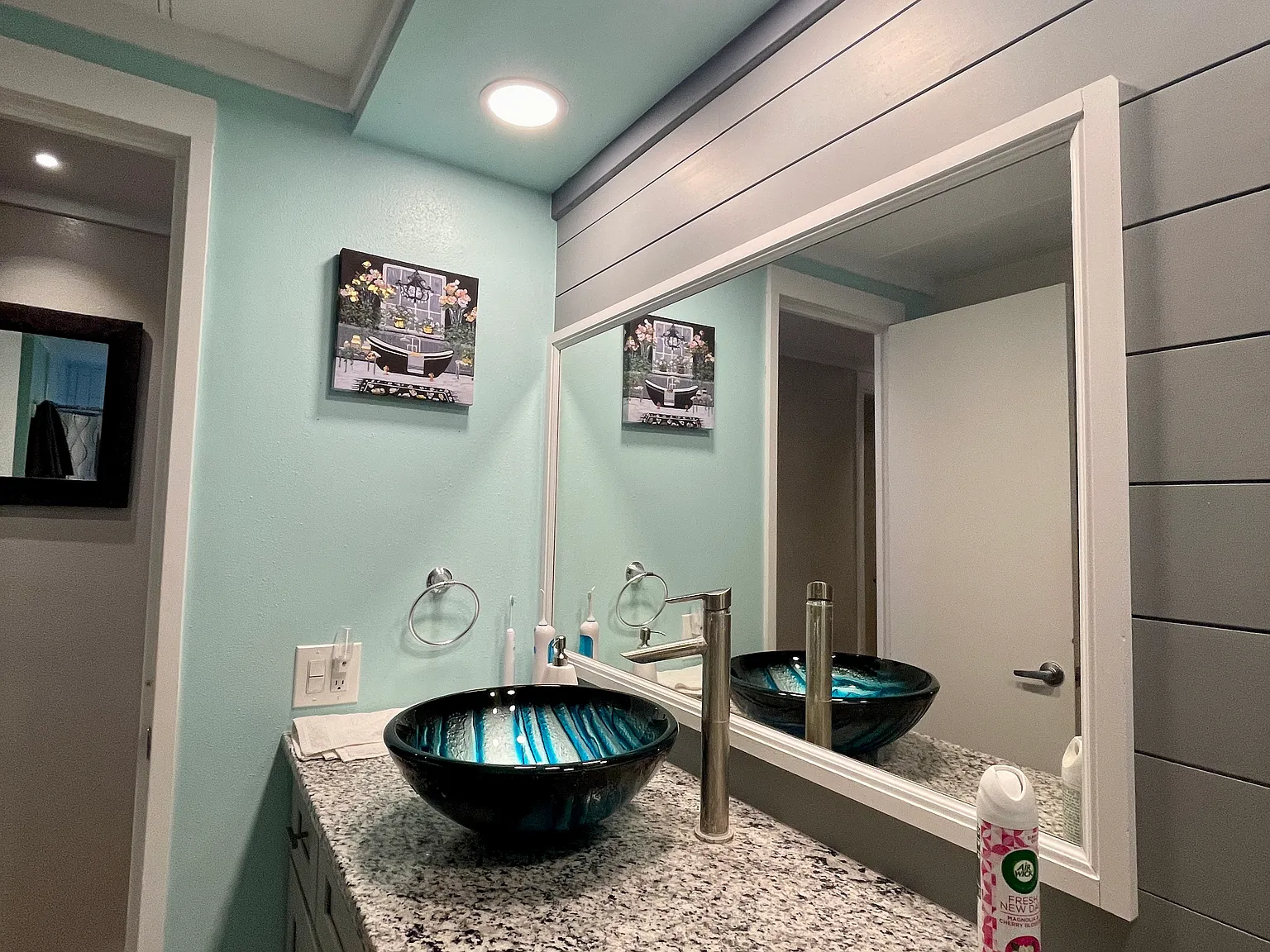 2 bed, 1080 sqft, $1,600 — Photo 4