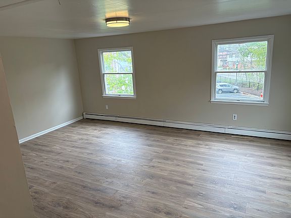 2nd image of 8 Station Rd #2