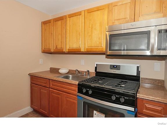 3rd image of 26 S 13th Ave Unit 1