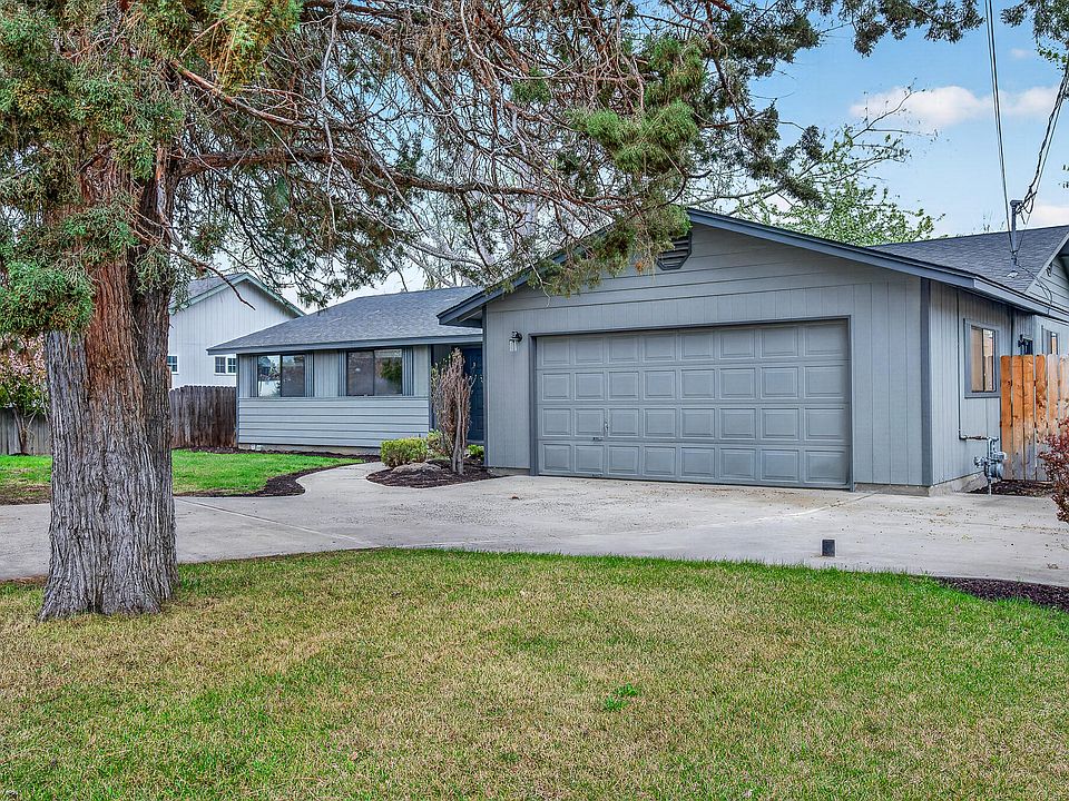1st image of 2747 SW 23rd St