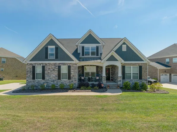 1050 Emerald Creek Dr, Elgin, SC 29045