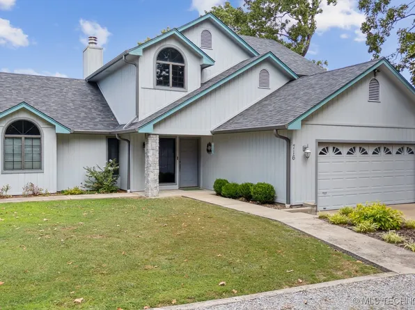 716 Covey Ln, Locust Grove, OK 74352