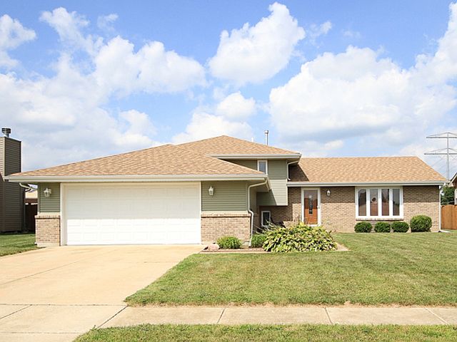 1st image of 544 Mallard Ct