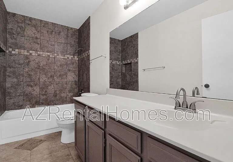 1839 E Inverness Ave — Photo 16