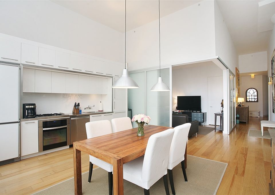 1st image of 2728 Thomson Ave Unit 346
