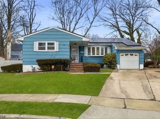 14 Arthur St, Roselle Boro, NJ 07203