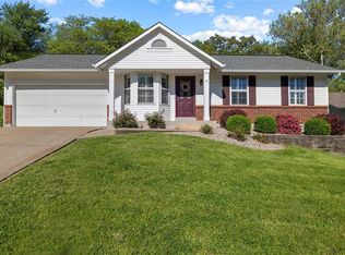 5 Marcus Dr, Saint Peters, MO 63376