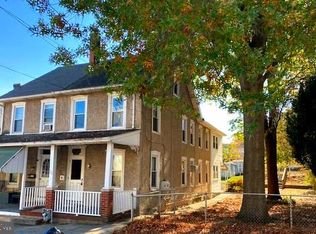 128 Hall St, Spring City, PA 19475