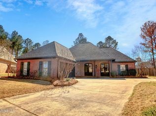 105 Cedar Green Cv, Canton, MS 39046