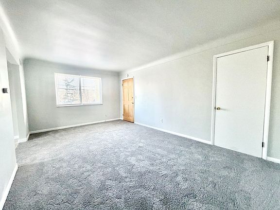 2nd image of 2714 Montana Ave APT 4