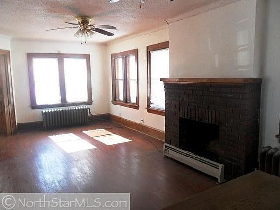 4th image of 737 Blair Ave