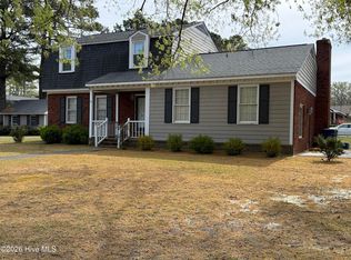 907 Chestnut Drive, Smithfield, NC 27577