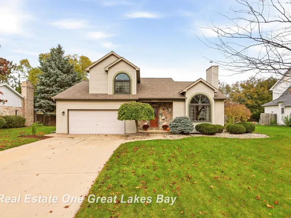 6852 Vista Dr, Saginaw, MI 48603