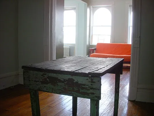 Rented by Vespa Properties Group | media 8