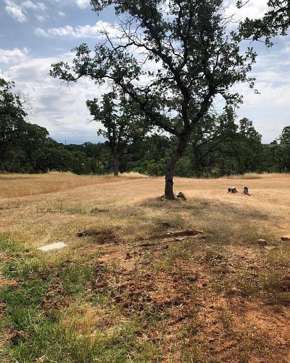 1st image of 22482 Lake Helen Pl