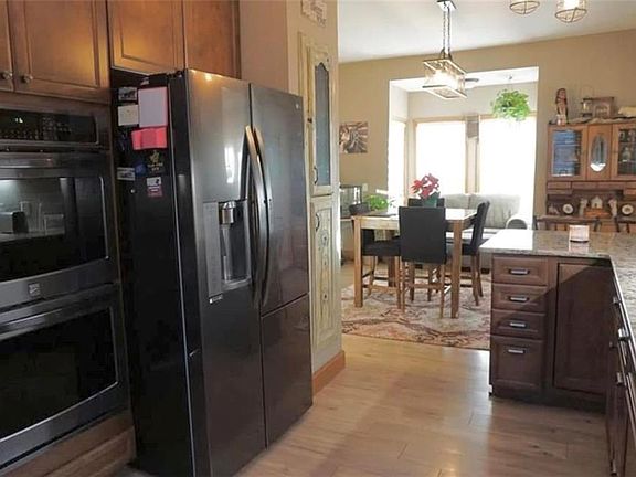 2nd image of 1108 N Main St