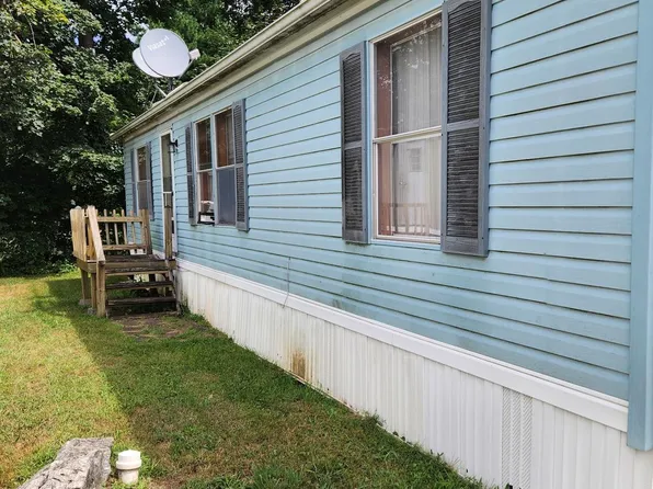 5169 E Trindle Rd, Mechanicsburg, PA 17050