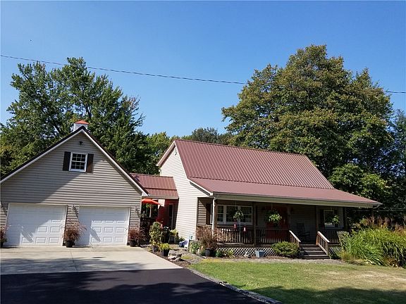 2nd image of 801 Rolling Hills Rd