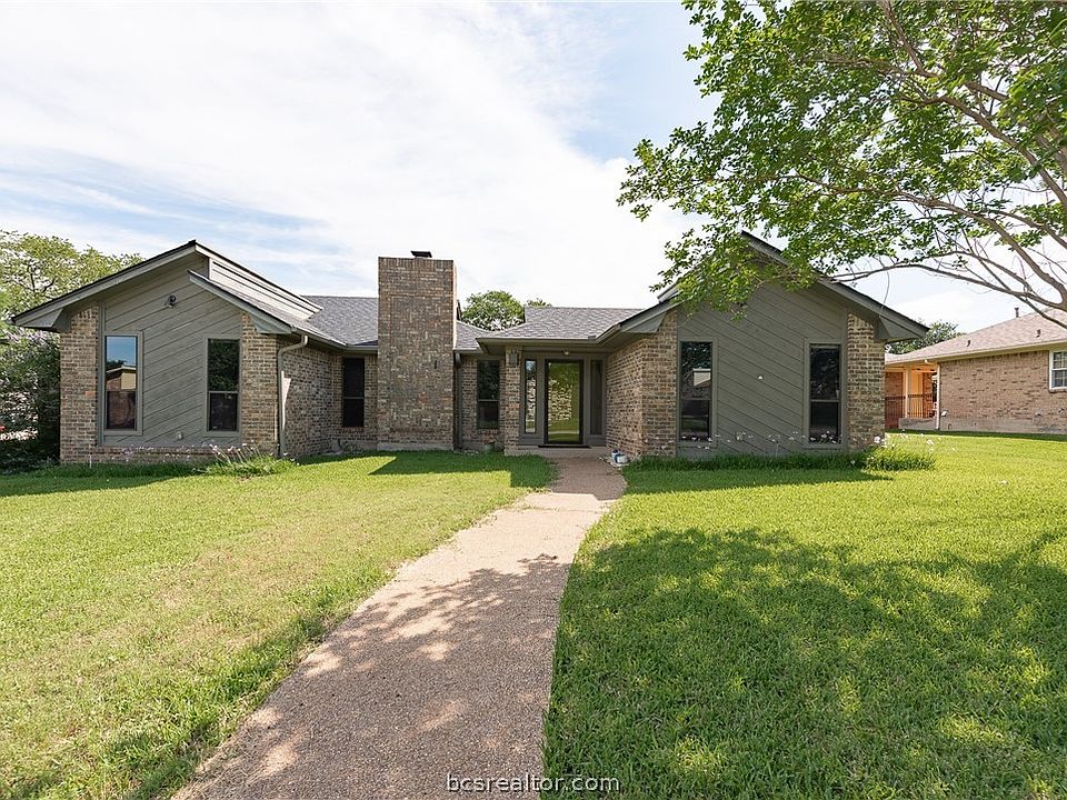 1st image of 8703 Greenleaf Dr