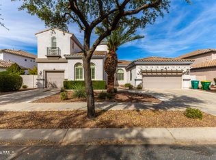 724 W Mesquite Ln, Litchfield Park, AZ 85340