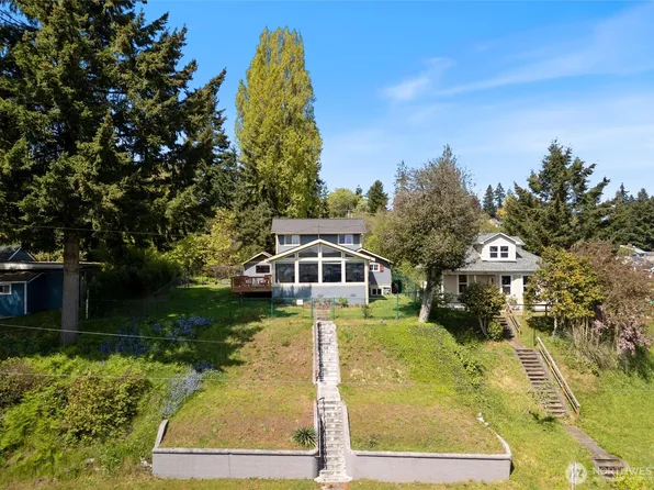 735 S Summit Avenue, Bremerton, WA 98312