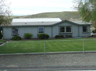 24705 E Ruppert Rd, Benton City, WA 99320