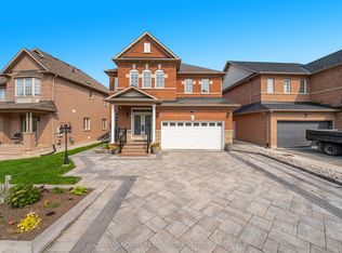 7 Klondike Trl, Brampton, ON L6R 3M2