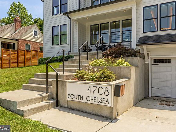 2nd image of 4708 S Chelsea Ln