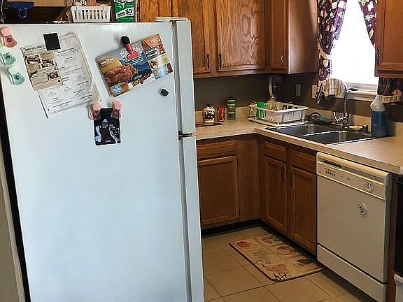 3rd image of 3763 Red River Dr #A