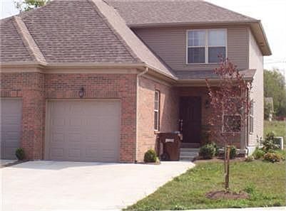 1st image of 128 Lowell Ct
