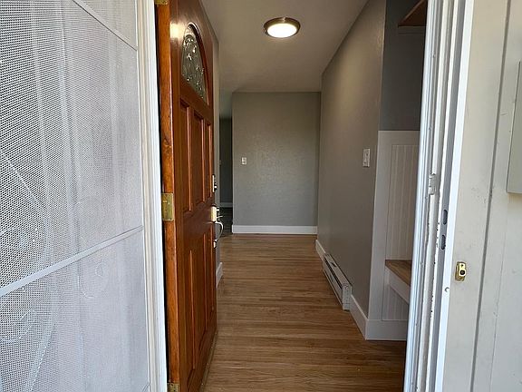 3rd image of 35489 Cleremont Dr