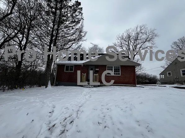 2055 Kensington Dr, Dayton, OH 45406