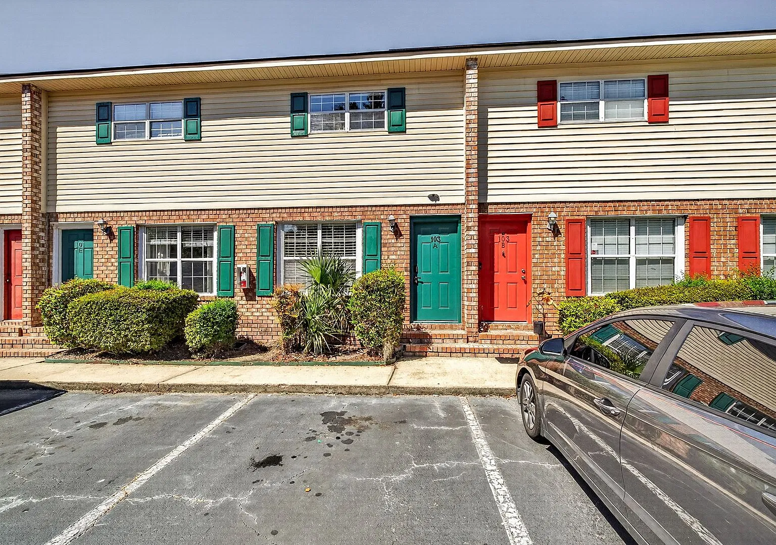 Comfortable Ladson Home Near Everyday Conveniences — Photo 3