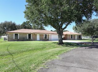 11906 N Kristen Cir, Rosharon, TX 77583