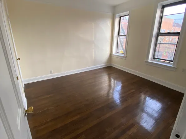 2800 Bailey Avenue 42B image 2 of 3