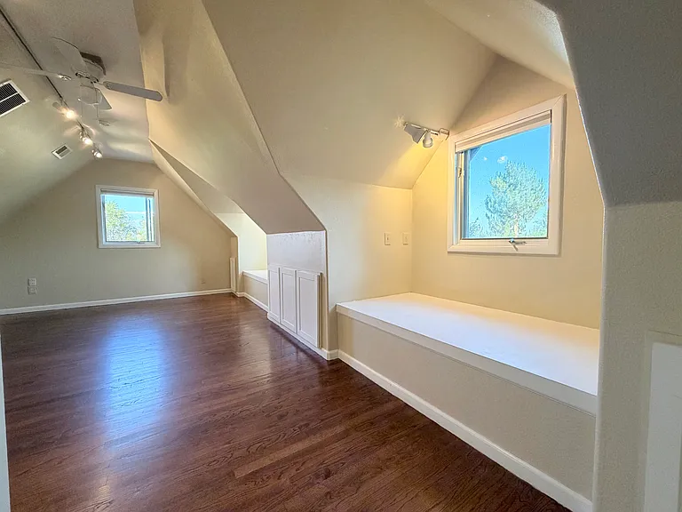 9810 Isabelle Rd — Photo 20