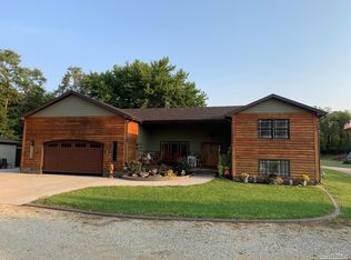 637 Old Highway 40 Hwy, Abilene, KS 67410