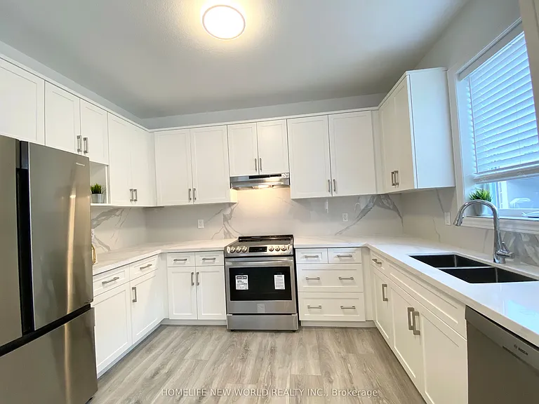 70 McLean Ave — Photo 7