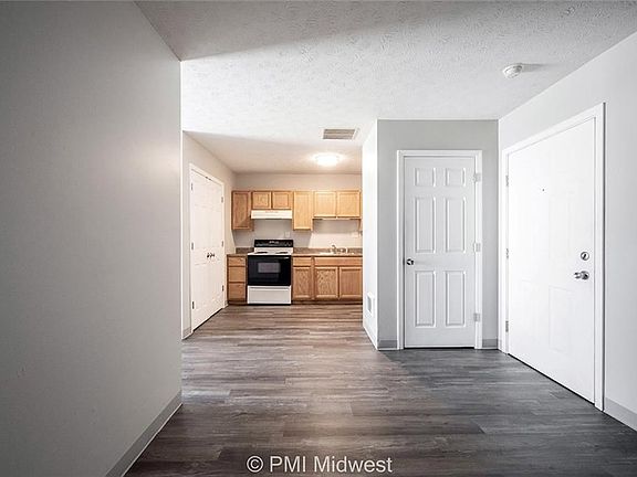 5th image of 1702 W Michigan St APT 6