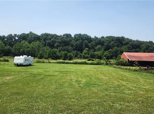 2 Water Ave, Elm Springs, AR 72728