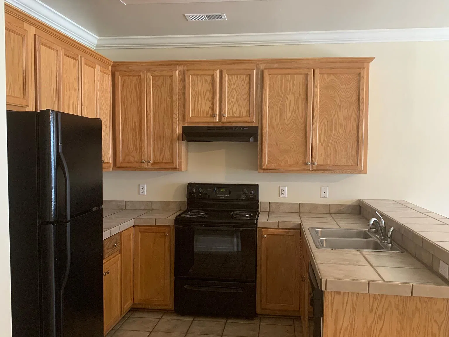 2 bed, 940 sqft, $1,100 — Photo 4