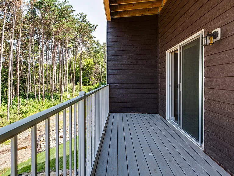 Conifer Ridge Apartments — Photo 12