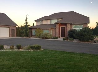 11401 Amber Crest Pl, Yakima, WA