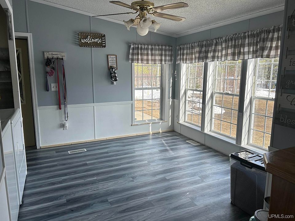 9734E9734 Old Indiantown Rd, Munising, MI 49862 Zillow